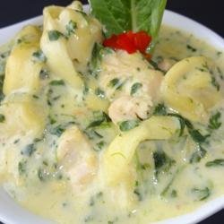 Creamy Chicken Tortellini Soup