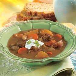 Slow-Cooker Beef and Vegetable Soup