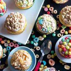 Breakfast Cereal Cupcakes to Go