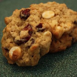 Oatmeal Cookies W/White Chocolate Chips and Cranberries
