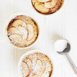 Caramel-Apple Pudding Cake