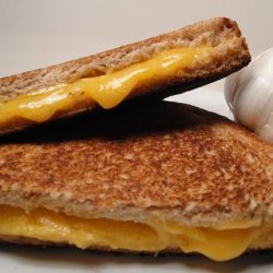 Roasted Garlic Grilled Cheese Sandwich