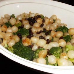 Broccoli and Pearl Onions With a Sherry Glaze