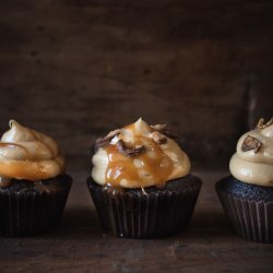 Chocolate Peanut Butter Cupcakes