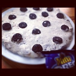 Oreo Cookie Ice Cream Cake