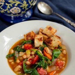 Kale and White Bean Garlic Soup