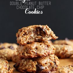 Vegan Peanut Butter Chocolate Chip Cookies