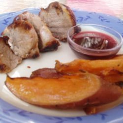 Grilled Tenderloin With Spicy Pomegranate Sauce