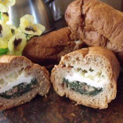 Bacon, Egg and Spinach Breakfast Rolls