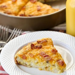 Cheesy Breakfast Pie