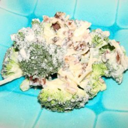 Aunt Bobbie's Broccoli Salad