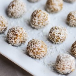 Apricot and Coconut Balls