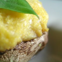 Mushrooms With Polenta and Basil Mix