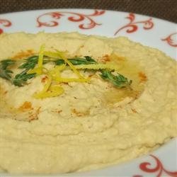 Lemon Garlic Hummus