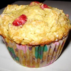 Strawberry Oat Muffins