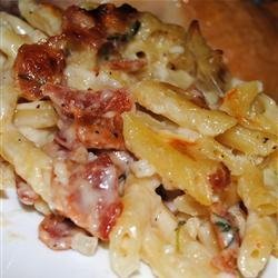 White Cheddar Macaroni with Bacon and Thyme