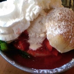 Giant Strawberry Shortcake