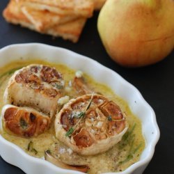 Baked Garlic with Blue Cheese and Rosemary