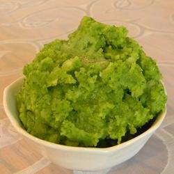 Mashed Potatoes with Spinach Pesto