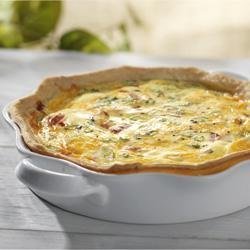 Turkey, Red Pepper and Cheddar Quiche