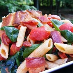 Penne Pasta with Spinach and Bacon