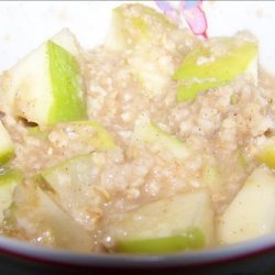 Chunky Apple Cinnamon Oatmeal