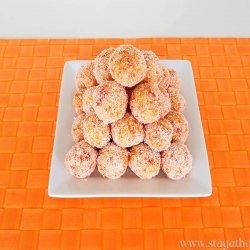 Apricot Balls