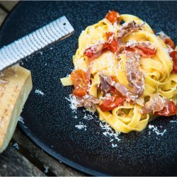 Prosciutto & Tomato Pasta