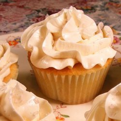 Golden Glow Cupcakes