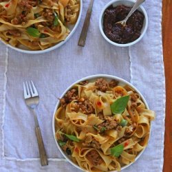 Spicy Thai Noodles With Pork and Mint