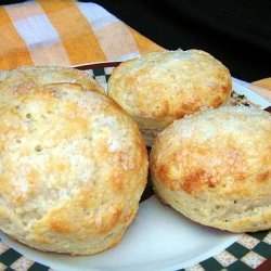 White Lily Peppered Sour Cream Biscuits