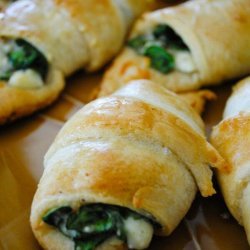 Cheesy Spinach Crescents