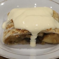 British Apple Strudel