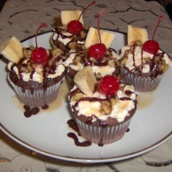 Banana Split Cupcakes