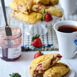 Fresh Cream Scones