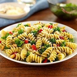 Rotini With Kale, Roasted Peppers and Pine Nuts