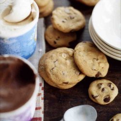 Chunky Peanut, Chocolate and Cinnamon Cookies