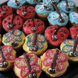 Butterflies, Ladybird and Dragonfly Cupcakes/Fairycakes