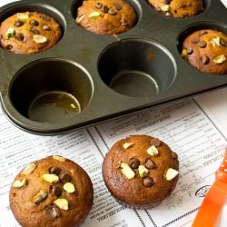 Pistachio Chocolate Chip Muffins!