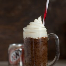 Root Beer Float Cupcakes