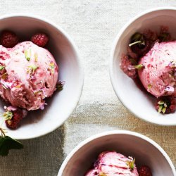 Raspberry Ice Cream