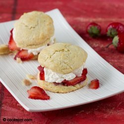 No-Cook Strawberry Shortcake