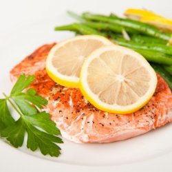 Foil-Wrapped Salmon and Vegetables