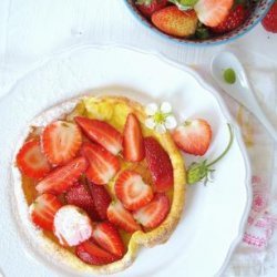 Dutch Baby With Strawberries