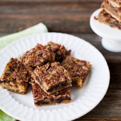 Pecan Chocolate Chip Pie