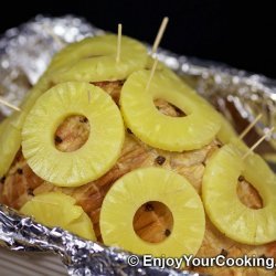 Brown Sugar and Pineapple Glazed Ham