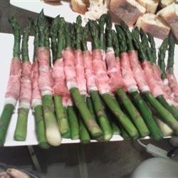 Cold Asparagus with Prosciutto and Lemon