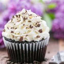 White Chocolate Cupcake