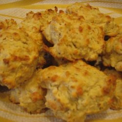 Cheesy Garlic-Thyme Drop Biscuits