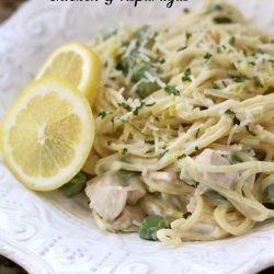 Chicken and Pasta With Asparagus and Lemon